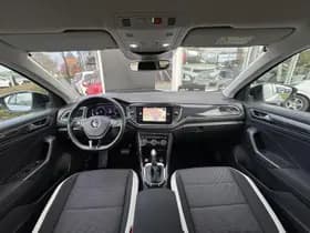 Volkswagen T-roc thumbnail 11