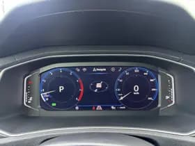 Volkswagen T-roc thumbnail 20