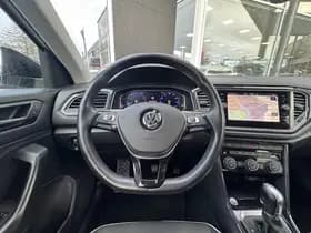 Volkswagen T-roc thumbnail 42