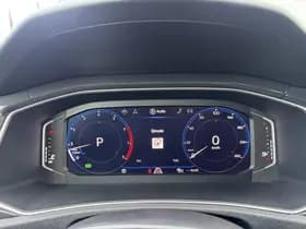 Volkswagen T-roc thumbnail 51