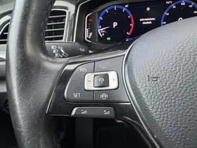 Volkswagen T-roc thumbnail 54