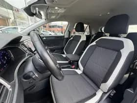 Volkswagen T-roc thumbnail 8