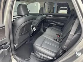 Kia Sorento thumbnail 61
