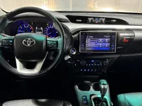 Toyota Hilux thumbnail 15