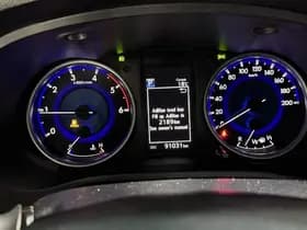 Toyota Hilux thumbnail 28