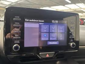 Toyota Yaris thumbnail 40