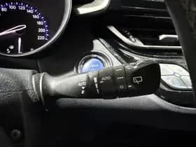 Toyota C-hr thumbnail 14