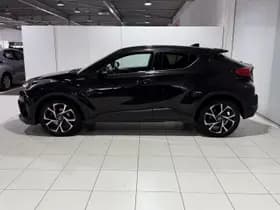Toyota C-hr thumbnail 16