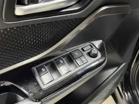 Toyota C-hr thumbnail 30
