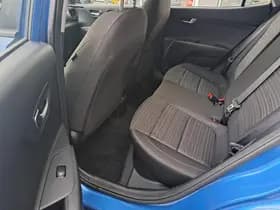 Kia Stonic thumbnail 48