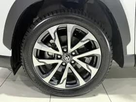 Toyota Corolla-cross thumbnail 32