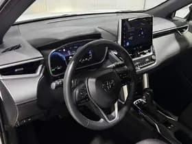 Toyota Corolla-cross thumbnail 36
