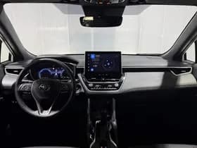 Toyota Corolla-cross thumbnail 38