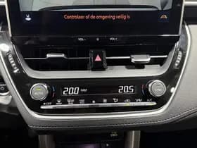 Toyota Corolla-cross thumbnail 63