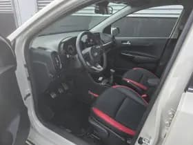 Kia Picanto thumbnail 12