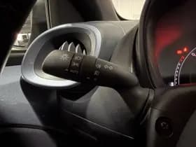 Toyota Aygo thumbnail 15