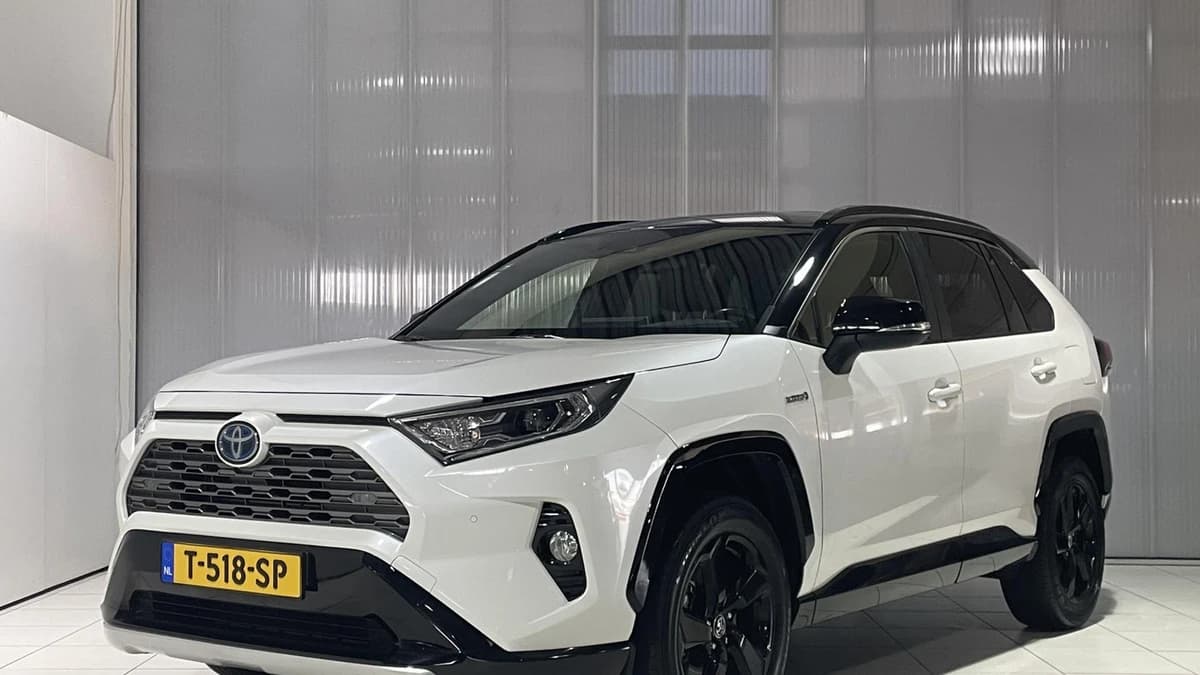 Toyota Rav4 — foto 1