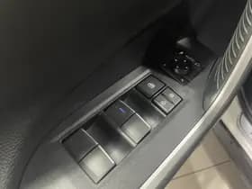 Toyota Rav4 thumbnail 26