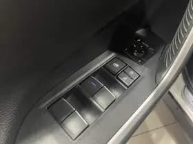 Toyota Rav4 thumbnail 58