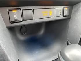 Toyota Yaris-cross thumbnail 35