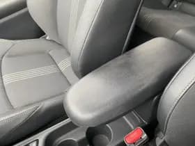 Toyota Yaris-cross thumbnail 38