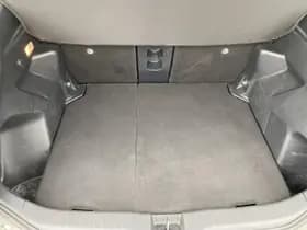 Toyota Yaris-cross thumbnail 8