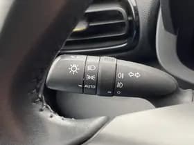 Toyota Yaris-cross thumbnail 76