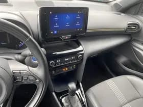 Toyota Yaris-cross thumbnail 83