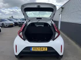 Toyota Aygo thumbnail 9