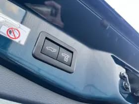 Toyota C-hr thumbnail 12