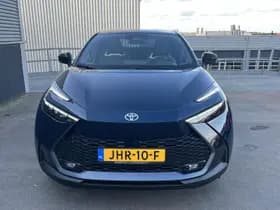 Toyota C-hr thumbnail 5