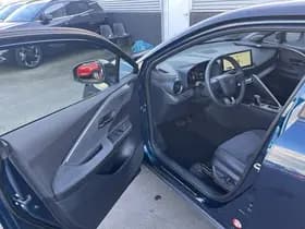 Toyota C-hr thumbnail 69