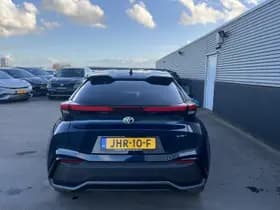 Toyota C-hr thumbnail 9