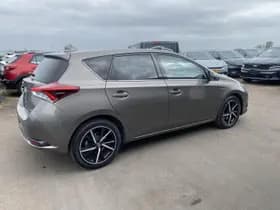 Toyota Auris thumbnail 12