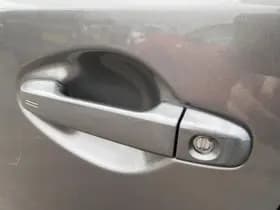 Toyota Auris thumbnail 17