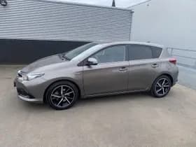 Toyota Auris thumbnail 4