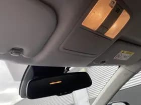 Toyota Auris thumbnail 81