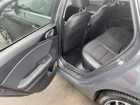 Kia Ceed thumbnail 101