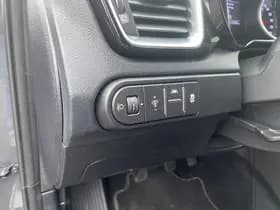 Kia Ceed thumbnail 73