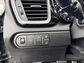 Kia Proceed thumbnail 55