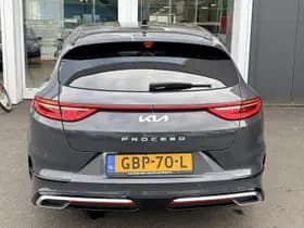 Kia Proceed thumbnail 9