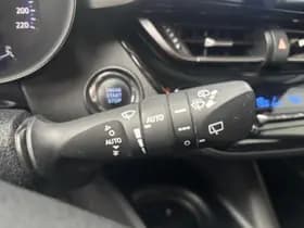 Toyota C-hr thumbnail 11