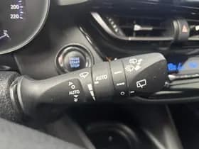 Toyota C-hr thumbnail 39