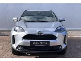 Toyota Yaris-cross thumbnail 2