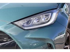 Toyota Yaris thumbnail 6