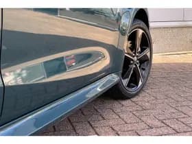 Toyota Yaris thumbnail 8