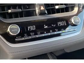 Toyota Corolla-cross thumbnail 22