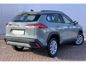 Toyota Corolla-cross thumbnail 4
