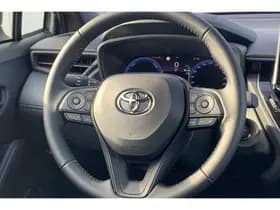 Toyota Corolla-cross thumbnail 40