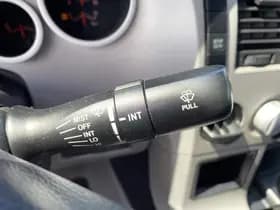 Toyota Tundra thumbnail 28